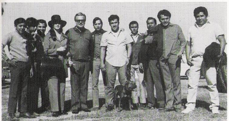 Pat y Maurice Carver, con sus amigos Mexicanos, Jesus Araiza, Ramiro Morales, Gustavo Araiza, Miguel Hinojosa sujetando a Hercules.